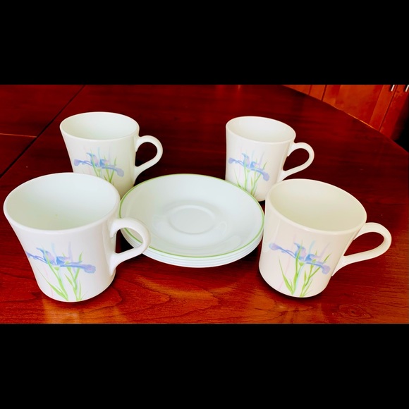 Vintage 10 Pc Set Corningware Shadow Iris Coffee mugs saucers & porcelain Teapot - Picture 9 of 13
